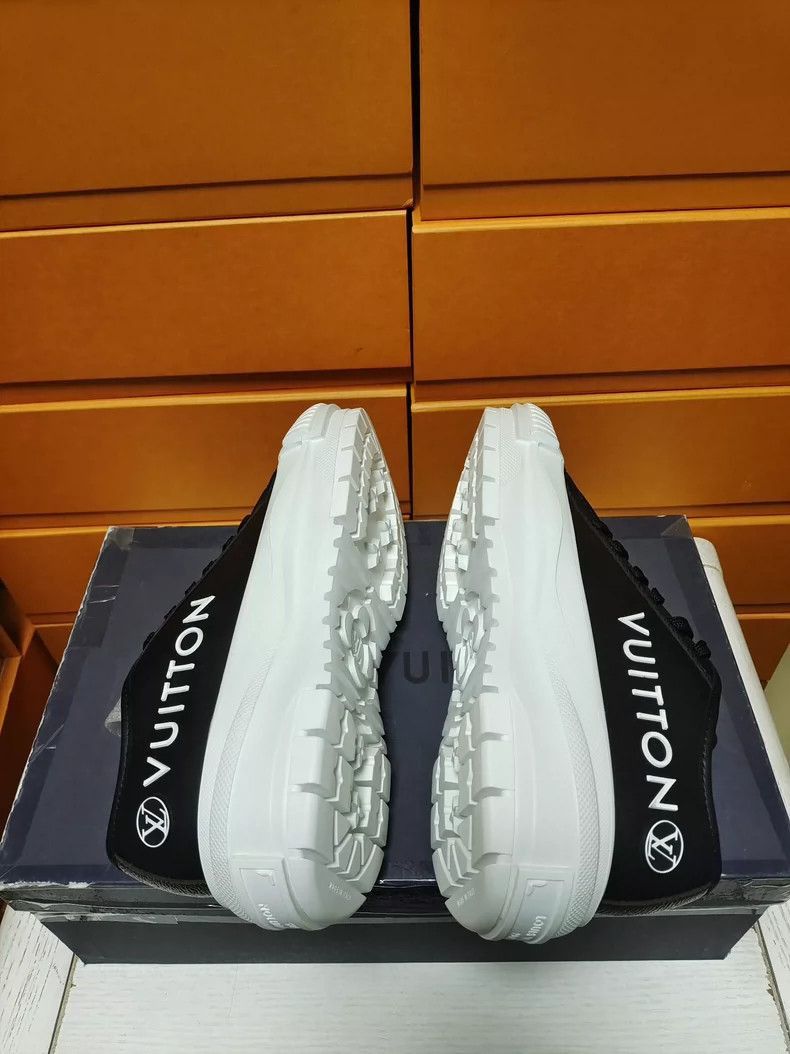 Louis Vuitton Louis Vuitton Black Low-Top Sneakers Size 36.5-2507 Size US 6 / IT 36 - 6 Thumbnail
