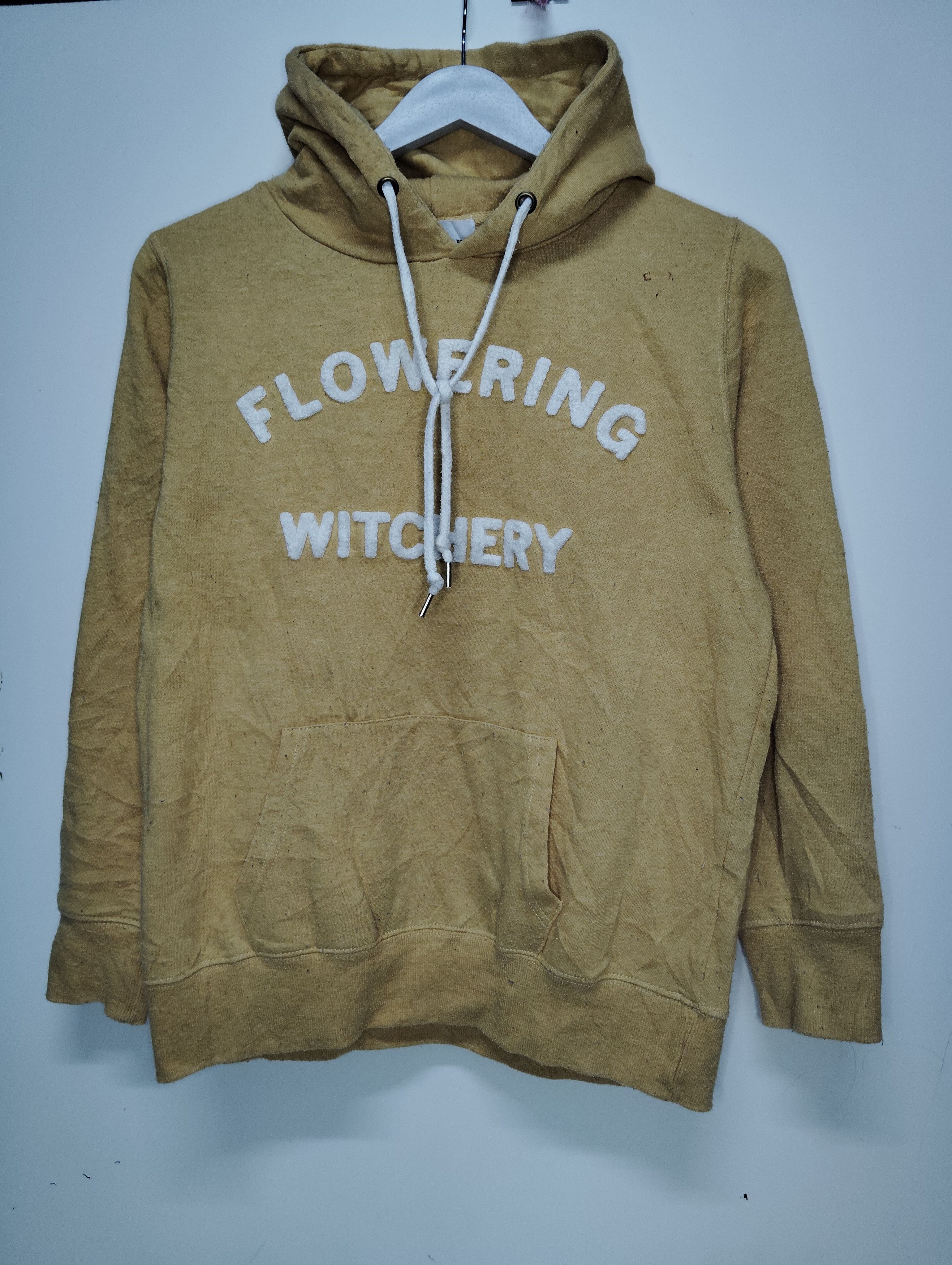 Japanese Brand UNDERWRAPS Hoodie Flowering Witchery Size L / US 10 / IT 46 - 1 Thumbnail