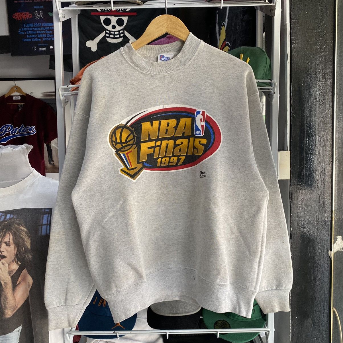 Pro Player × Vintage Vintage 1997 NBA Finals Crewneck Sweatshirt Size L Size US L / EU 52-54 / 3 - 1 Thumbnail