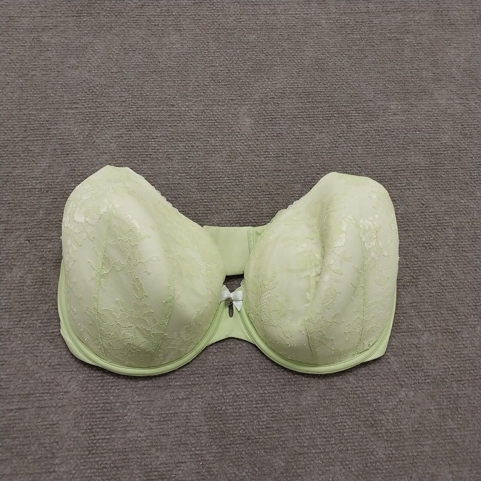 Victoria's Secret Victoria’s Secret Body By Victoria 40DDD Green ...