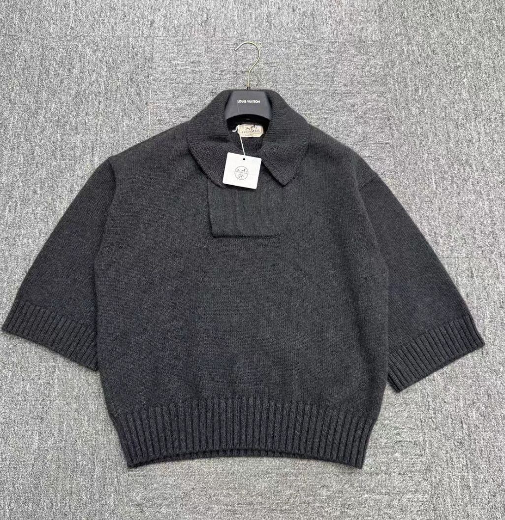 Hermes Hermes Detachable Collar Cashmere Knit Top Size US L / EU 52-54 / 3 - 1 Thumbnail