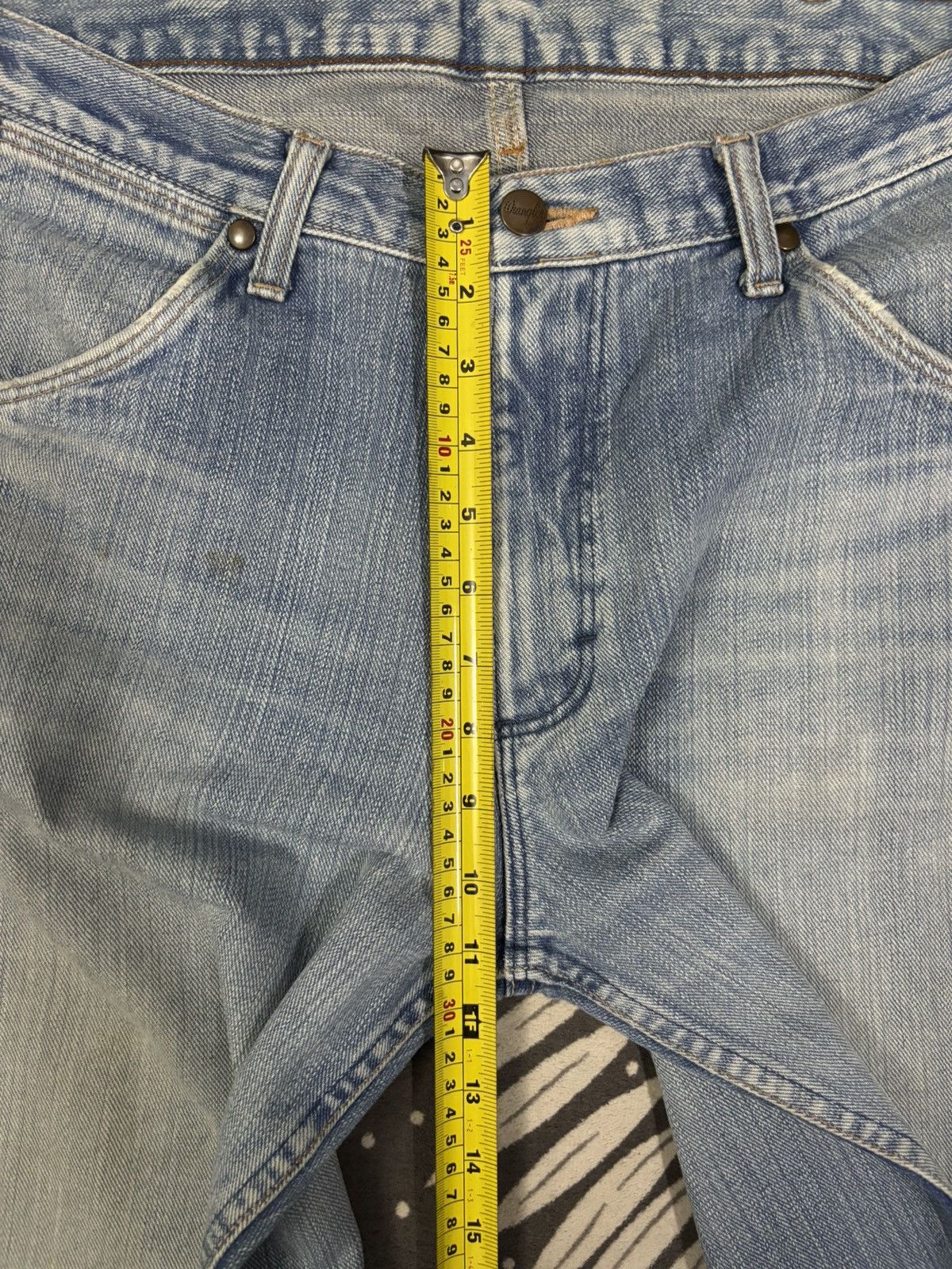 Wrangler Vintage Y2K Wrangler Blue Wash Faded Distressed Jeans Size US 34 / EU 50 - 15 Thumbnail