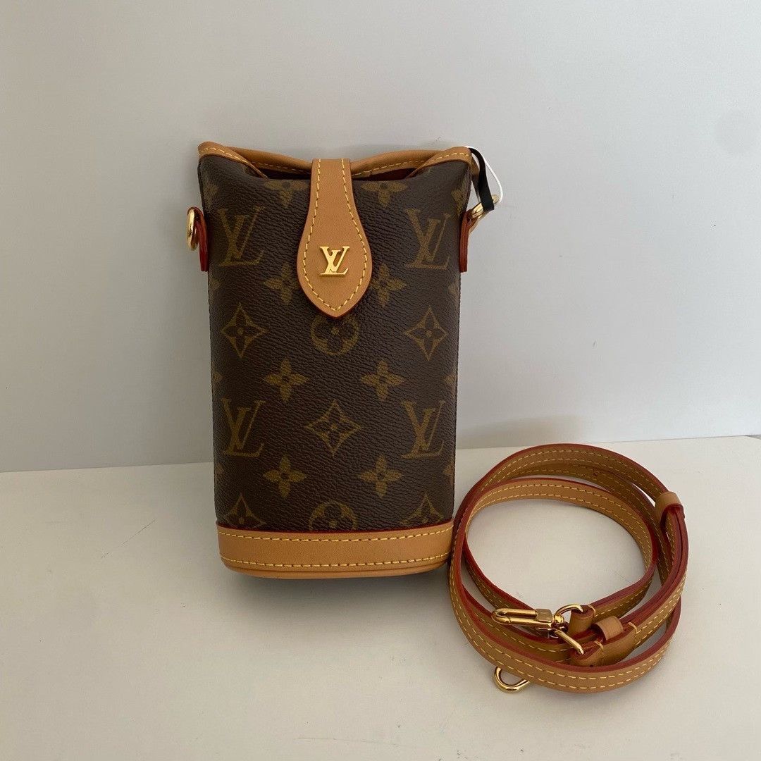 Louis Vuitton Pre-loved Bag Very good condition Size ONE SIZE - 1 Thumbnail