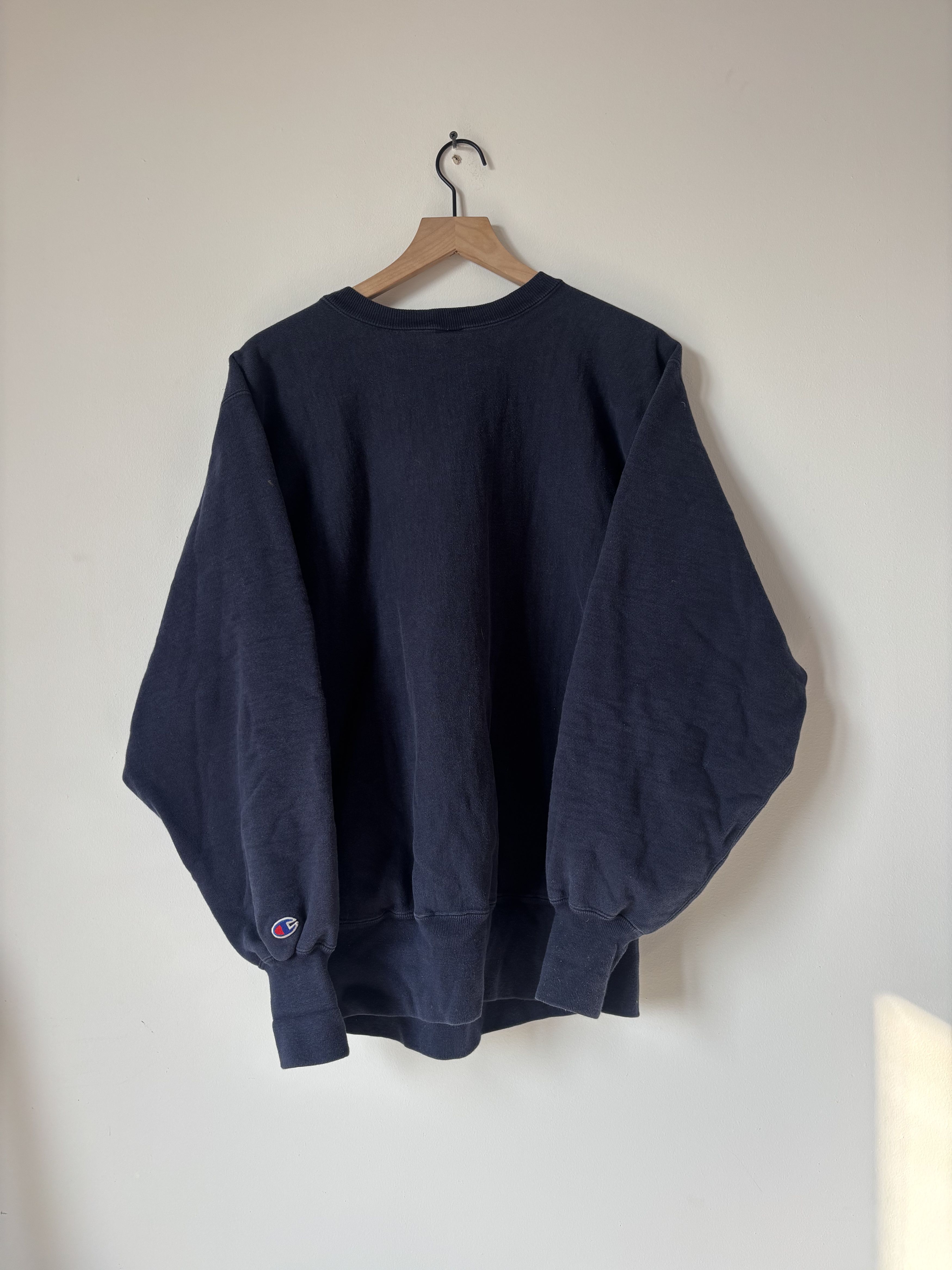 Champion Notre Dame Fightin Irish Reverse Weave Crewneck Sweater Navy Size US XL / EU 56 / 4 - 3 Thumbnail