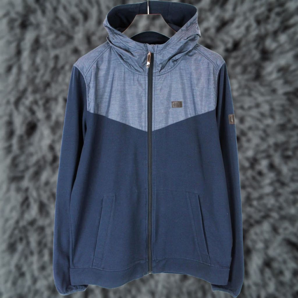 Jack Wolfskin Jack Wolfskin Jacket Men's 2X LARGE Outdoor Blue Coat Zip Hooded All Seasons Logo Size US XXL / EU 58 / 5 - 1 Thumbnail