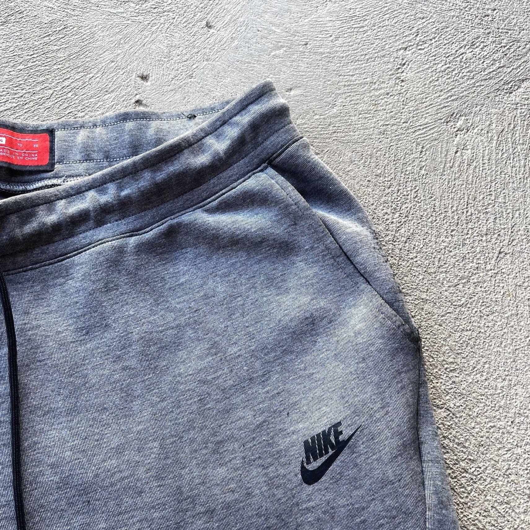 Nike Nike Pants Mens XL Gray Tech Fleece Jogger Sweat Performance Stretch Basic Gym Size US 36 / EU 52 - 3 Thumbnail