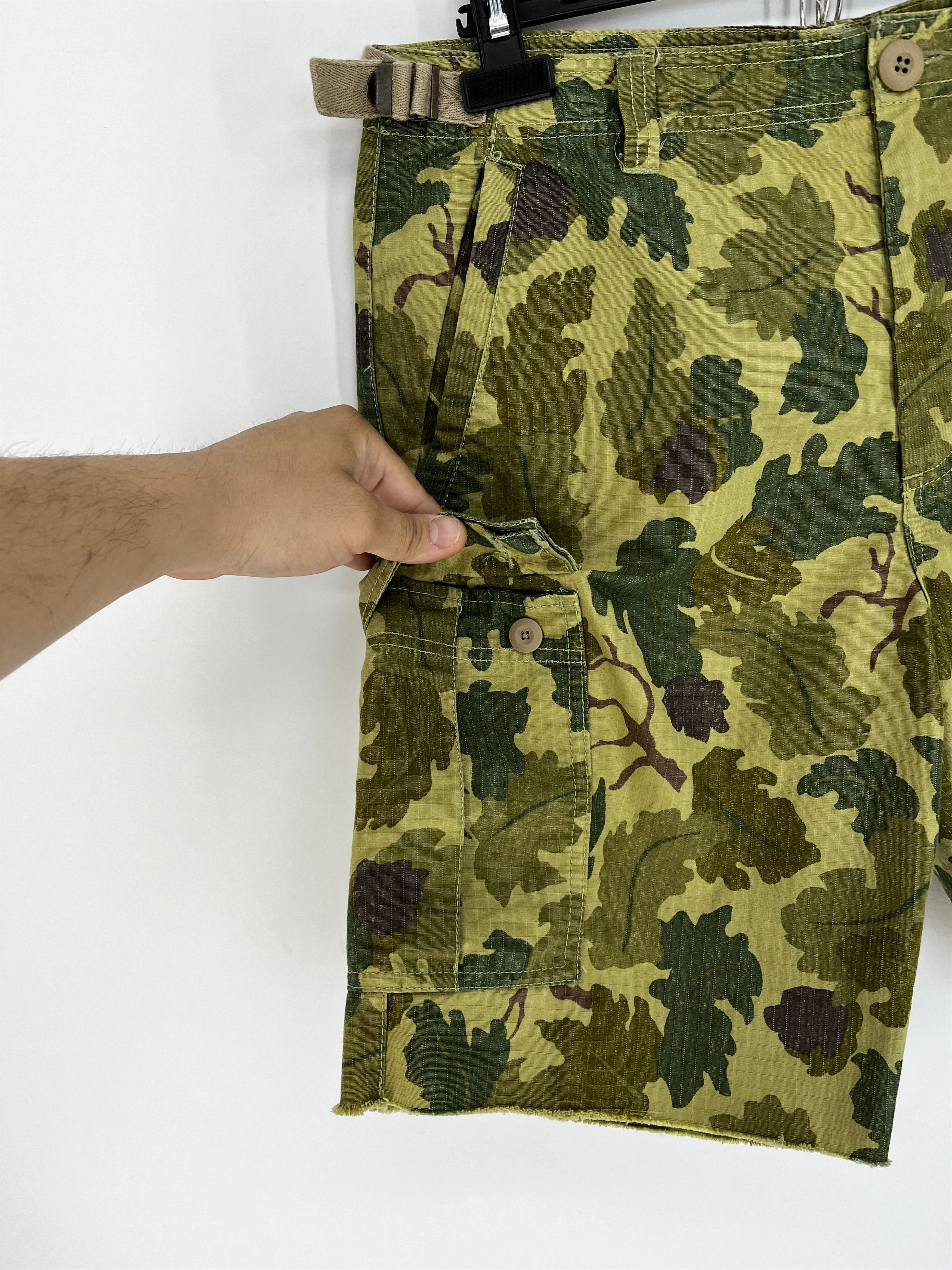 Nike NIKE 6.0 Mens Cargo Shorts Green Camouflage Size 32 Size US 32 / EU 48 - 7 Thumbnail