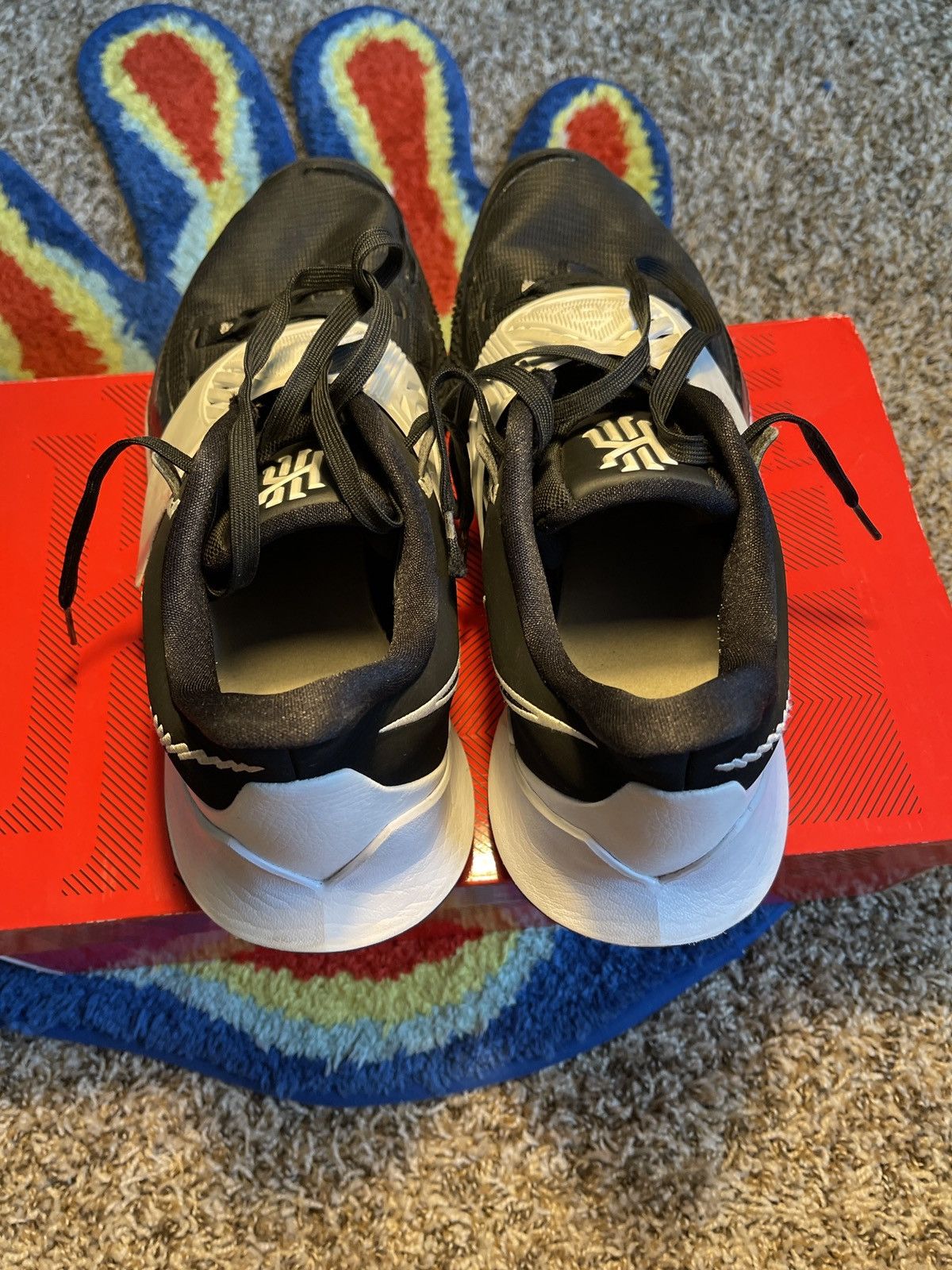 Nike Kyrie Low 3 TB PROMO Black/White Size US 14 / EU 47 - 5 Thumbnail