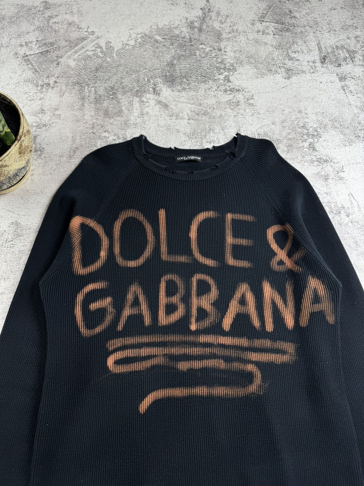 Vintage Dolce & Gabbana Distressed Y2K Thrashed Knit Faded Men’s 54 Size Sweater Pullover Size US L / EU 52-54 / 3 - 5 Thumbnail