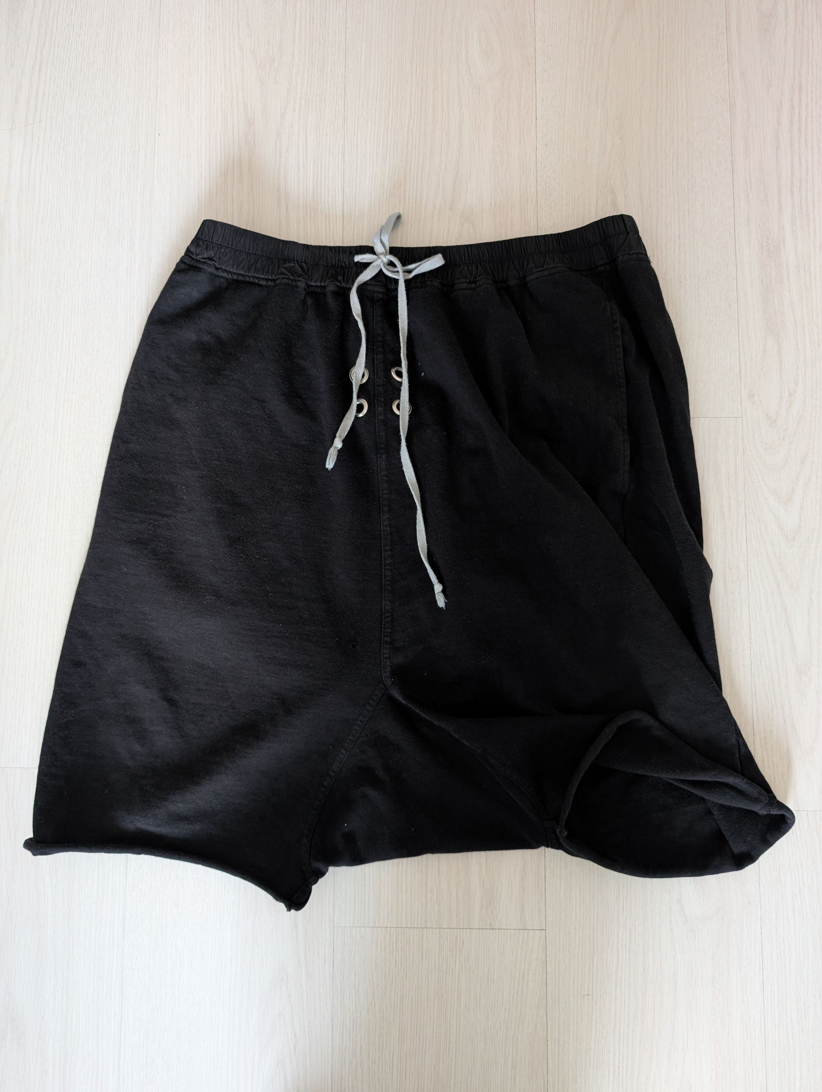 Rick Owens Rick Owens shorts Size US 36 / EU 52 - 1 Thumbnail