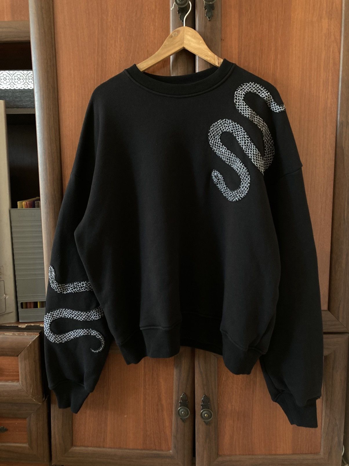 Amiri Amiri Black Glitter Snake Oversized Sweatshirt Hoodie Mens Size US XS / EU 42 / 0 - 1 Thumbnail