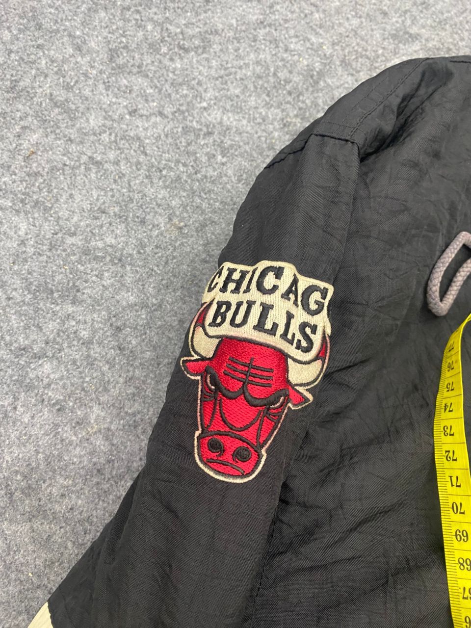Apex One Vintage Apex One Chicago Bulls Half Zipper Jacket Size US XXL / EU 58 / 5 - 5 Thumbnail