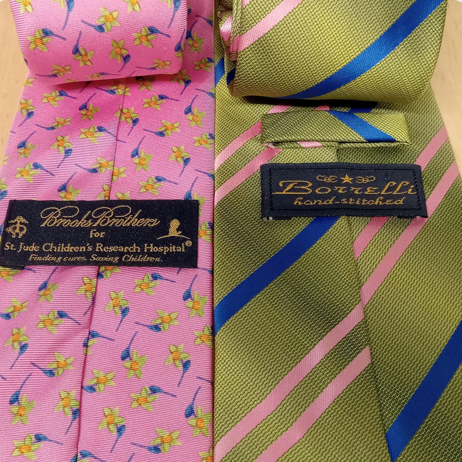 Brooks Brothers Set Of 2 Men's Ties Brooks Brothers Borrelli Pink Floral Size ONE SIZE - 4 Thumbnail