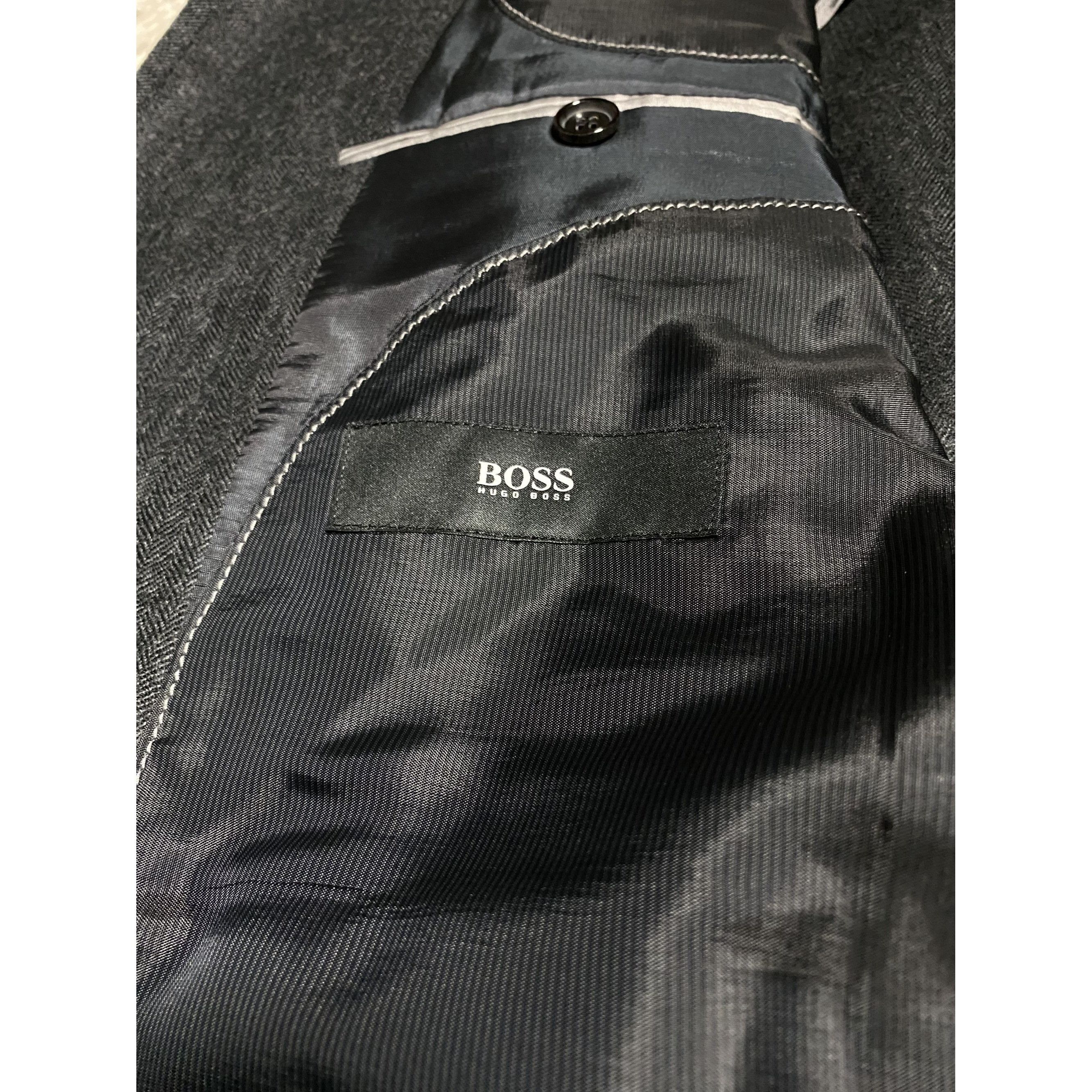 Hugo Boss Hugo Boss $450 Mens Herringbone Charcoal Gray Wool Military Size 38R - 9 Thumbnail
