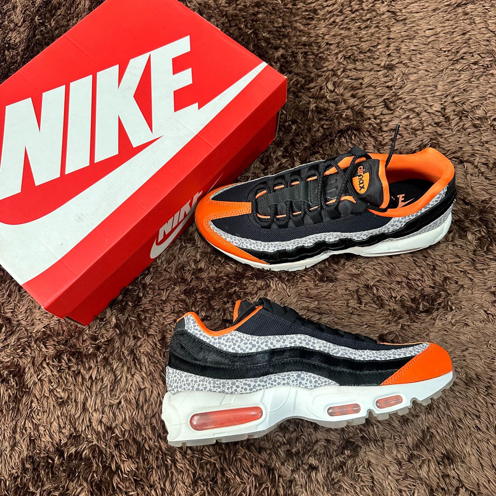 Nike Nike MAX 95 Lowtop Sneakers 9.5 Men Size US 9.5 / EU 42-43 - 1 Thumbnail