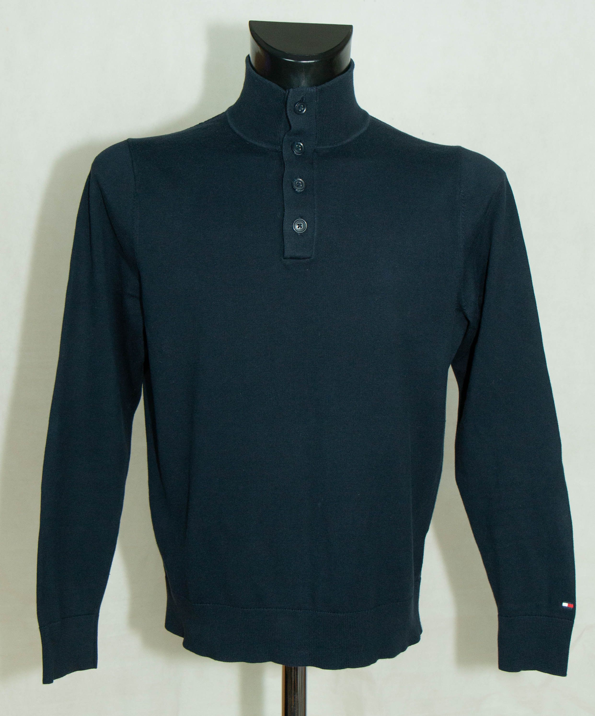Tommy Hilfiger Tommy Hilfiger mens top sweatshirt cotton size S vgc Size US S / EU 44-46 / 1 - 2 Thumbnail