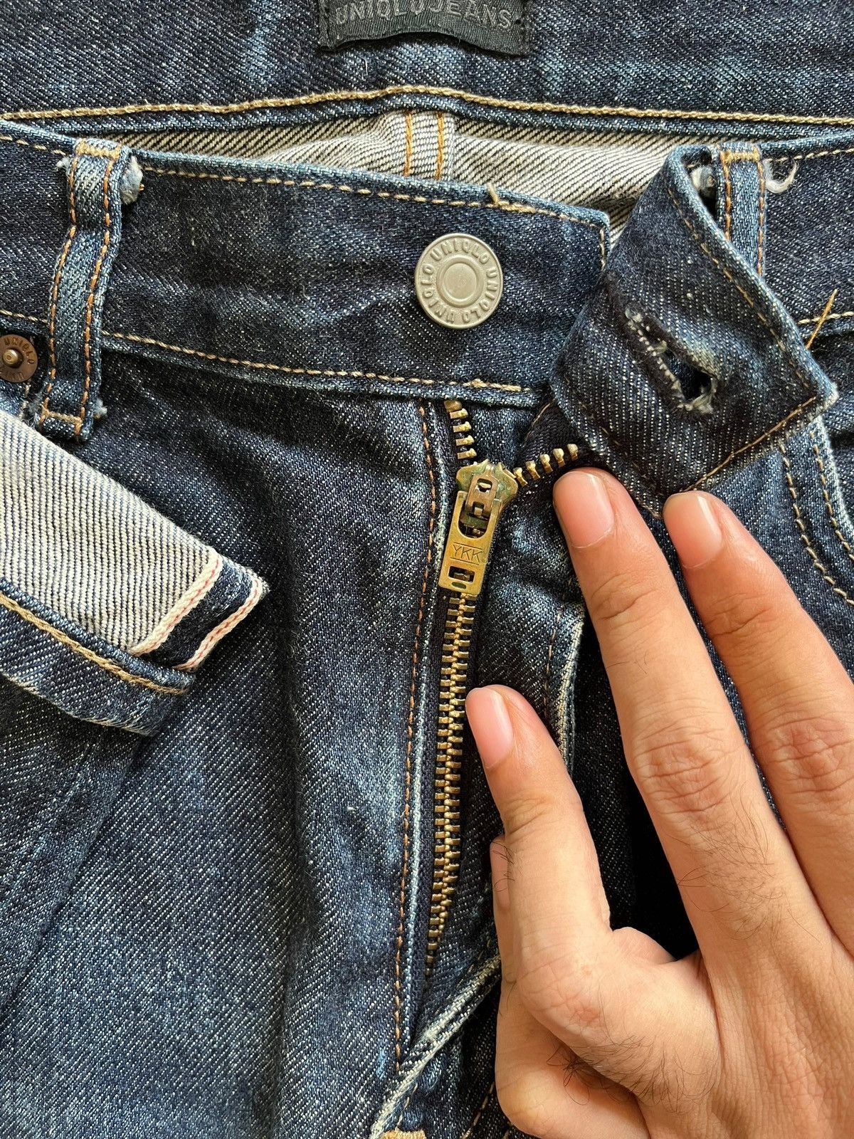 Uniqlo Vintage Japanese Uniqlo Selvedge Dark Wash Loose Jeans Size US 32 / EU 48 - 4 Thumbnail