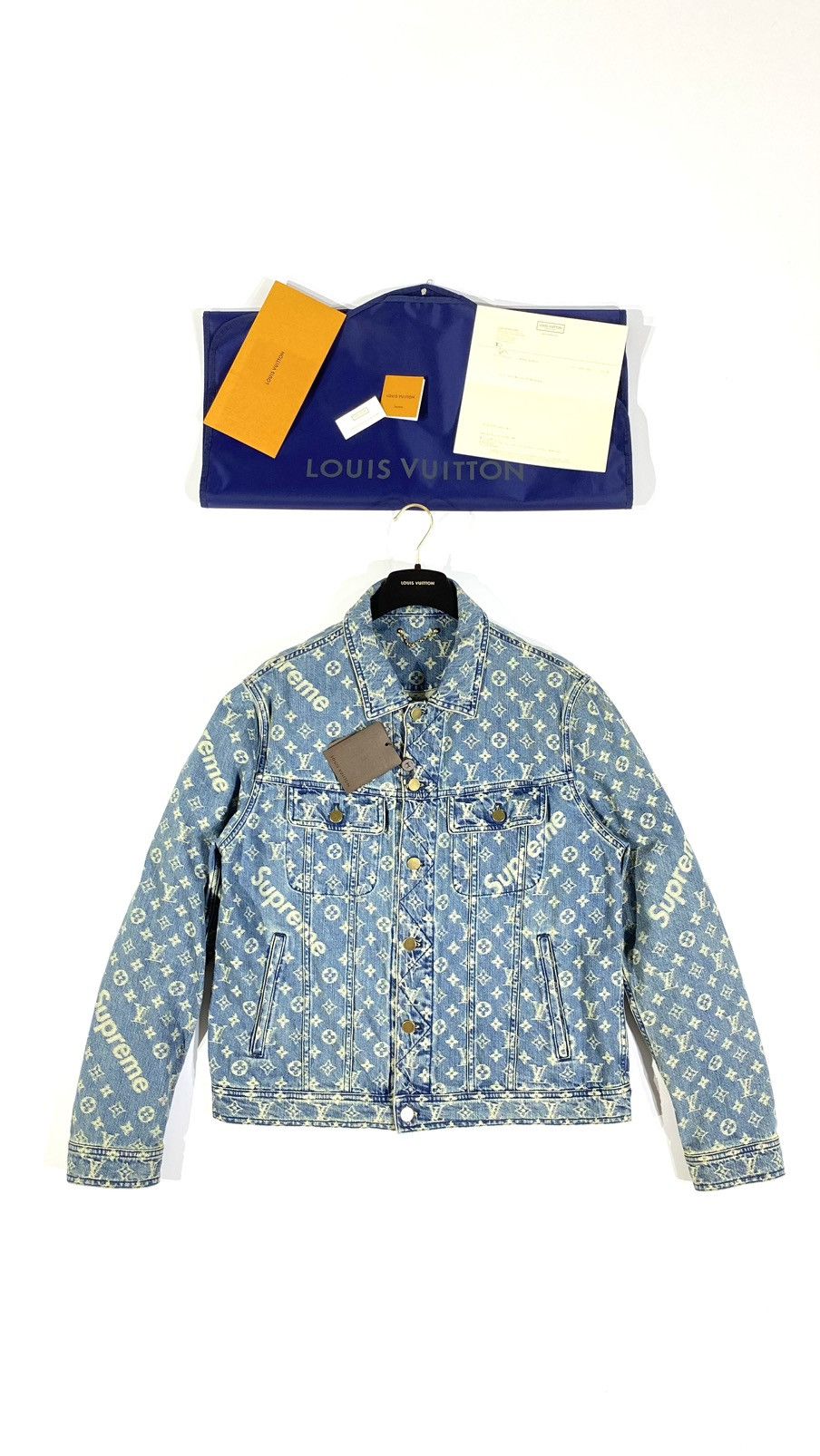 Louis Vuitton × Supreme Louis Vuitton X Supreme 54 Denim Jacket Blue Monogram Size US L / EU 52-54 / 3 - 1 Thumbnail