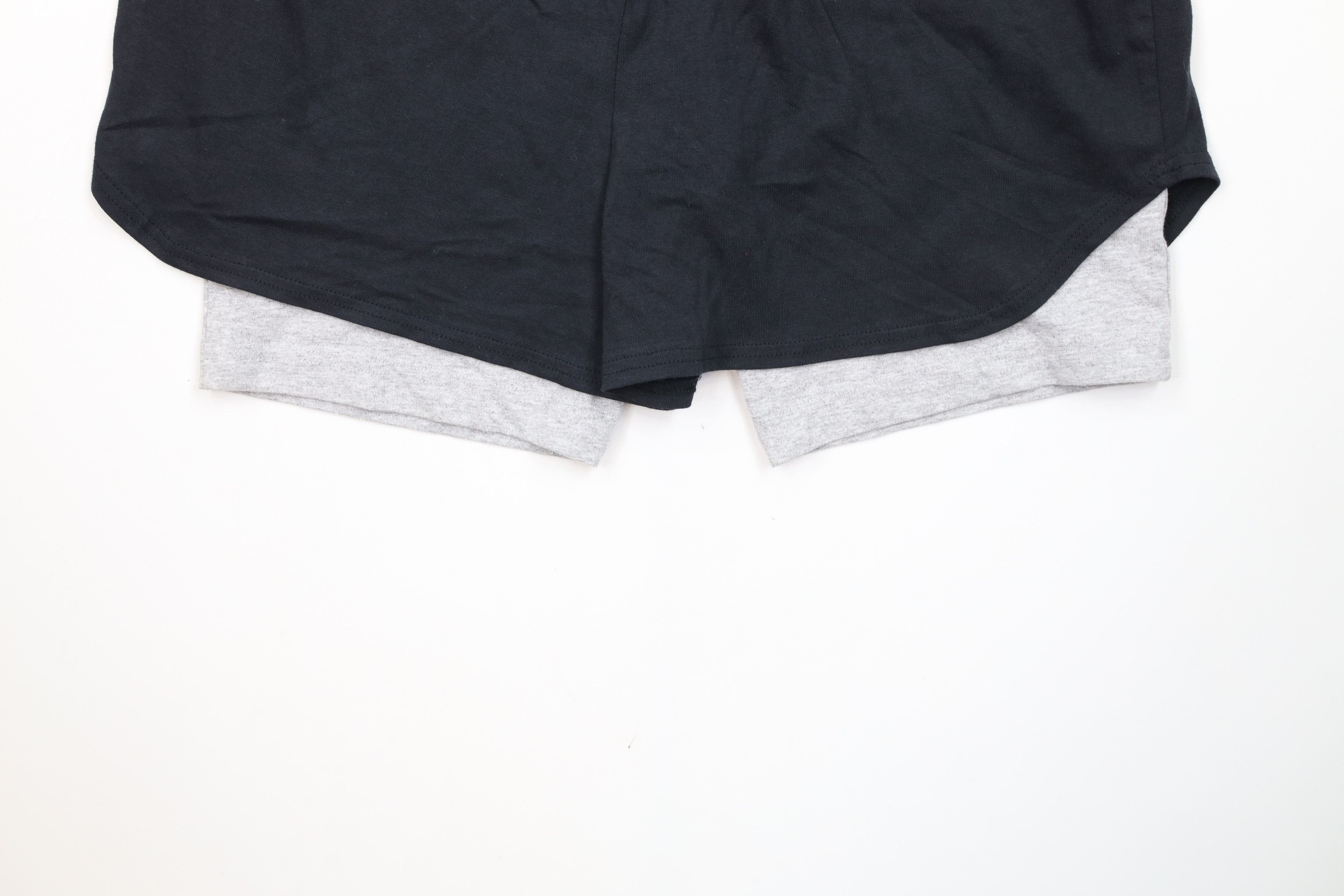 Vintage Vintage 90s Streetwear Sweatpants Shorts Black Cotton Size US 34 / EU 50 - 14 Thumbnail