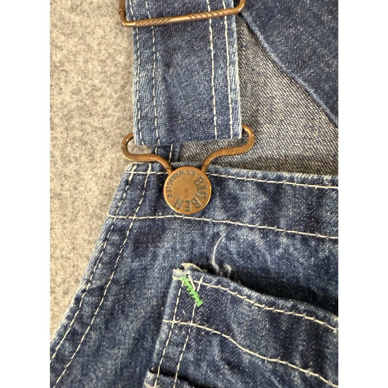Denime VINTAGE Big Ben Bib Carpenter Overalls Men 38X28 Denim Jeans Blue Cotton Work Straight 28 Inseam Mens Size US 38 / EU 54 - 5 Thumbnail