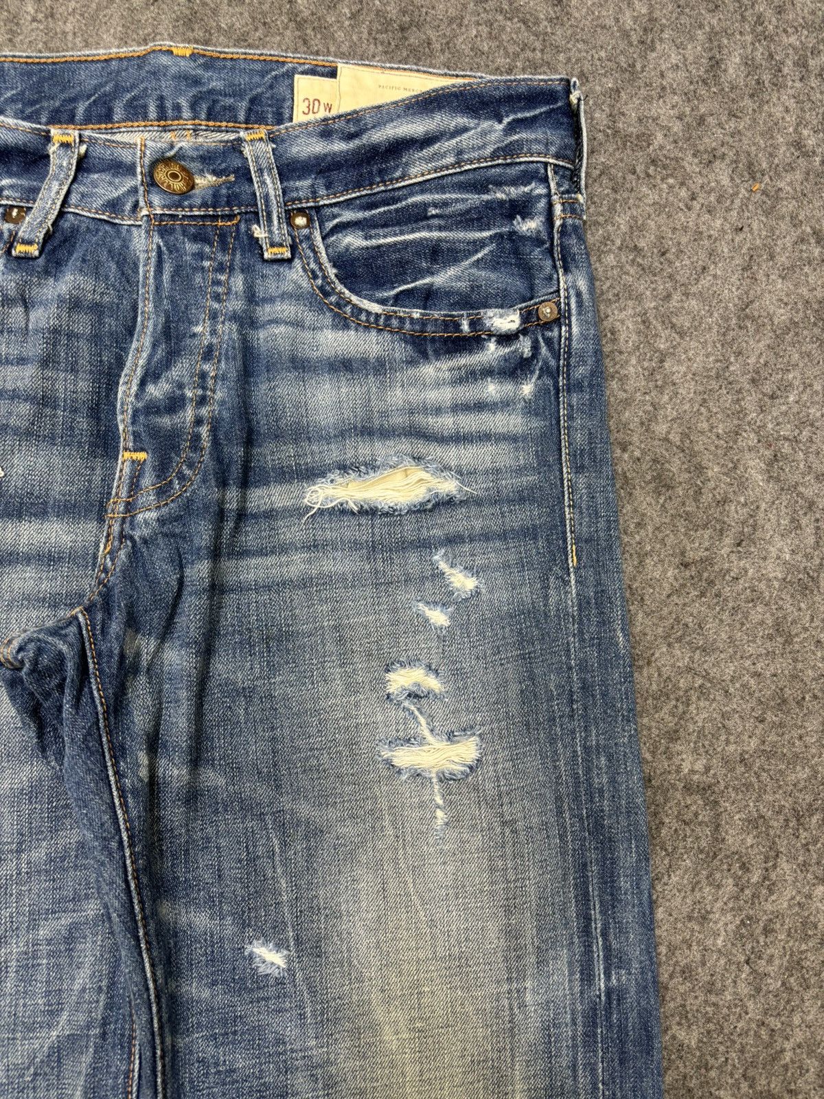 Hollister 💥90s Style💥Hollister Heavy Distressed Style Denim F636 Size US 33 - 3 Thumbnail