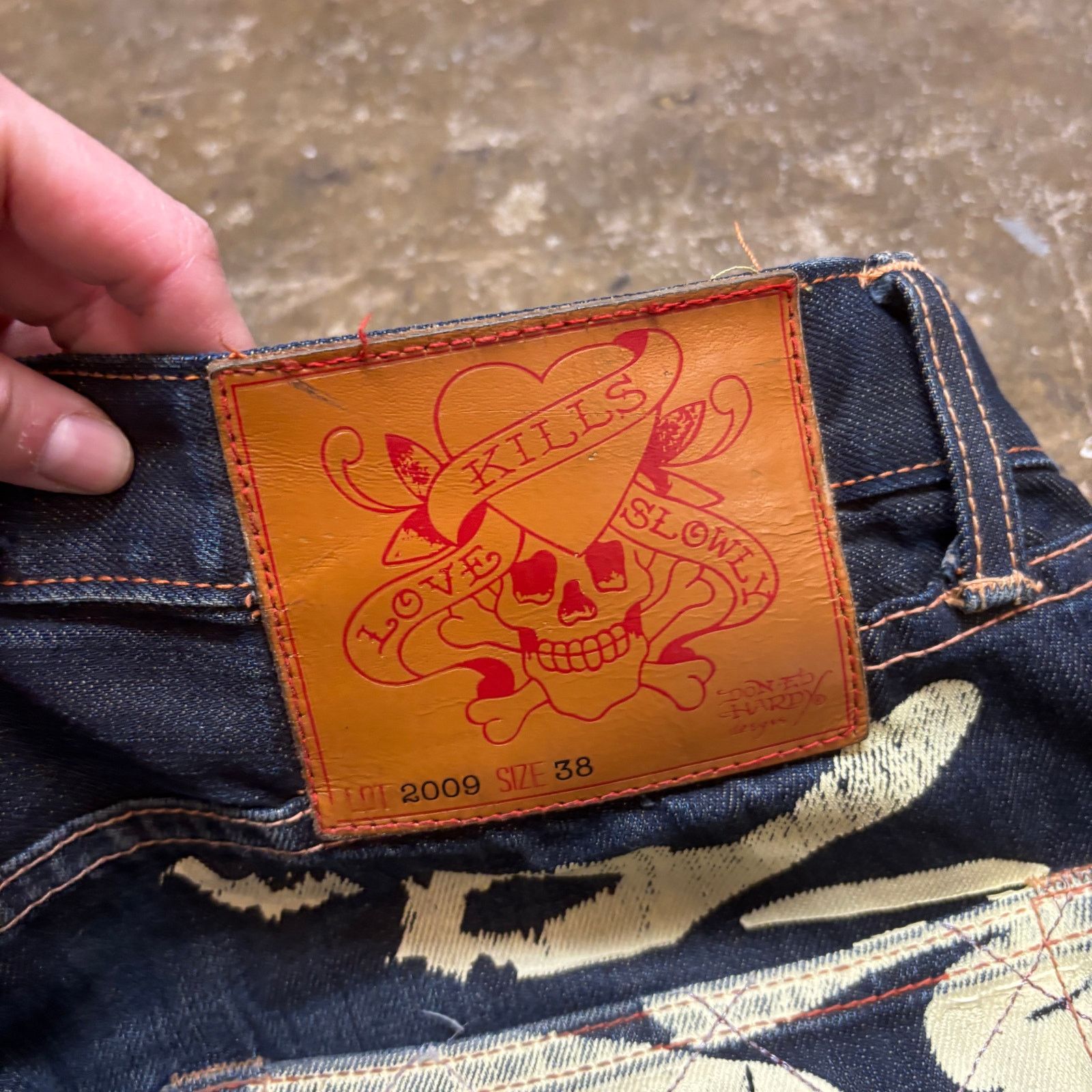 Ed Hardy RARE Ed Hardy Wolf Embroidered y2k Baggy Jeans Men's 38x31 Size US 38 / EU 54 - 6 Thumbnail
