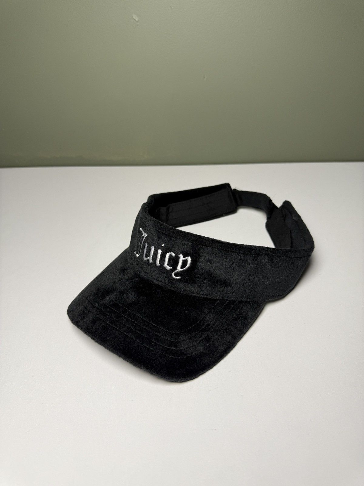 Juicy Couture Jeans Black velour Juicy Couture visor Size ONE SIZE - 5 Thumbnail