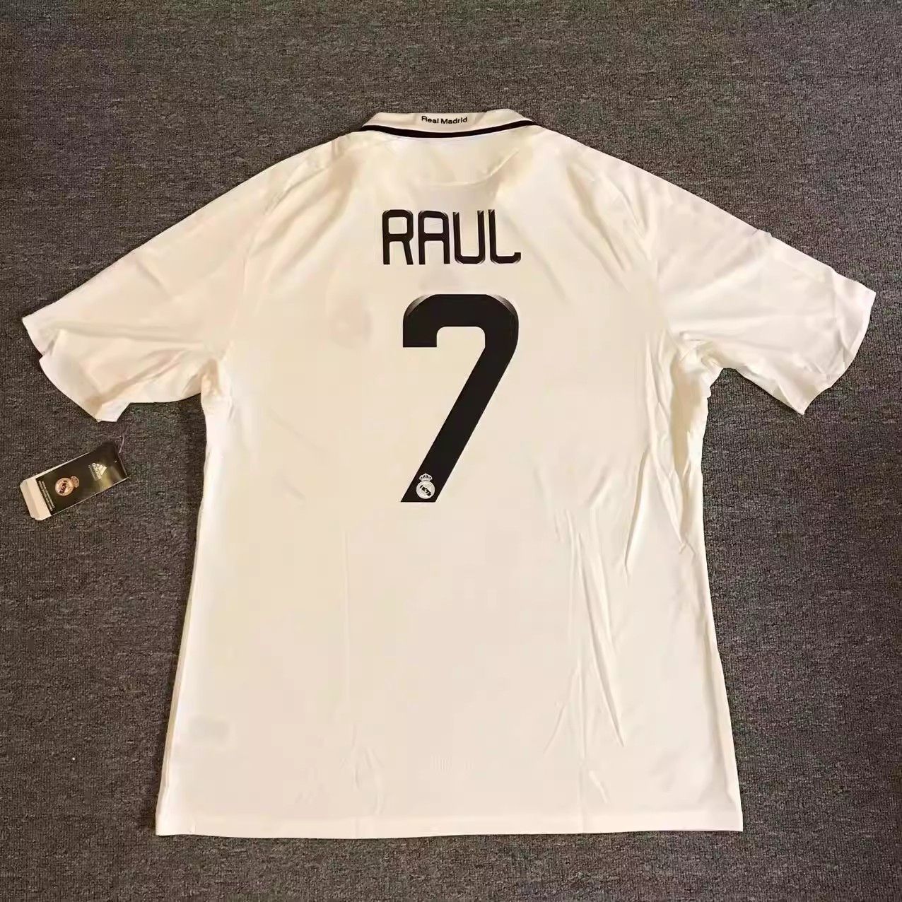 Other 2008 2009 Real Madrid #7 Raúl Jersey Size US XL / EU 56 / 4 - 1 Thumbnail