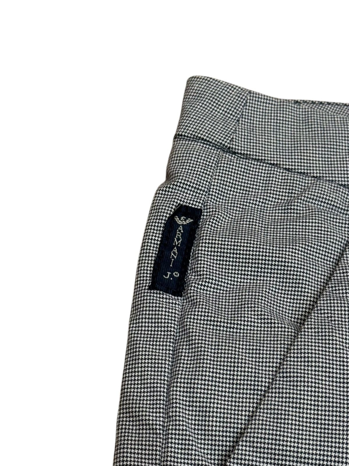 Armani × Giorgio Armani × Vintage Armani Jeans Badge Logo Jeans Trousers Chino W28 L28 Size 28" / US 6 / IT 42 - 9 Thumbnail