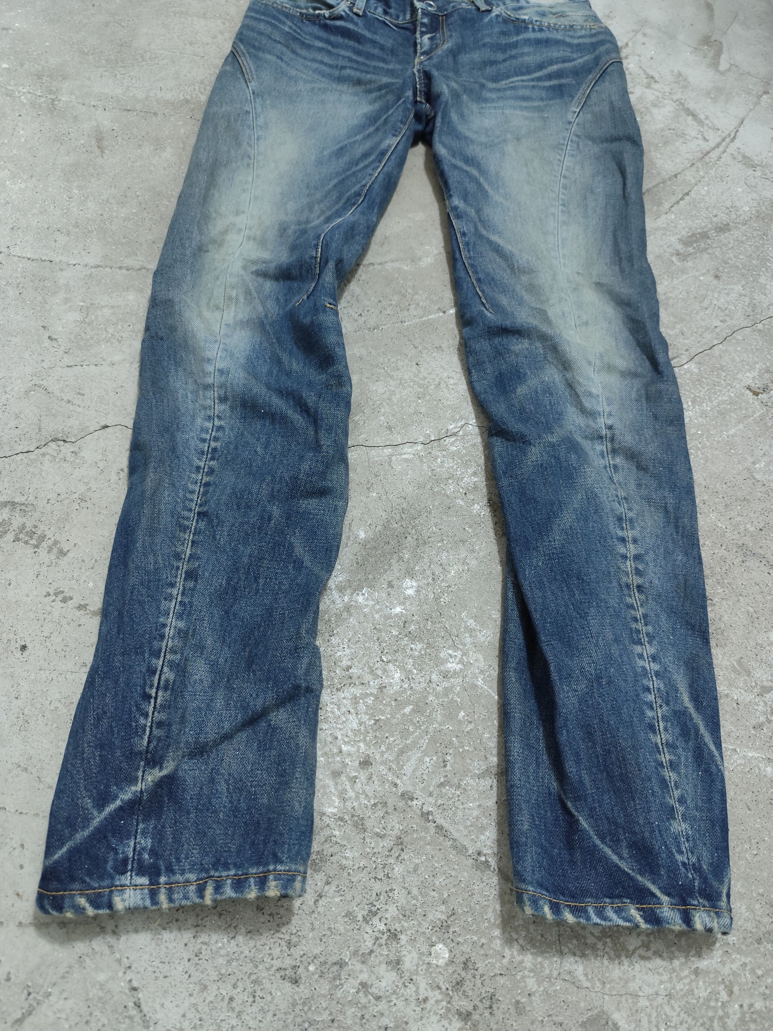 Undercover Undercover archives AW 10/11 J shape twisted distressed Size US 30 / EU 46 - 4 Thumbnail