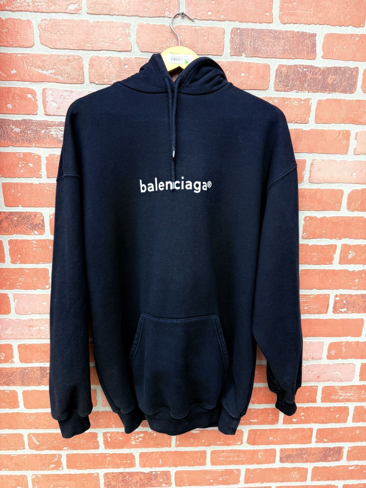 Balenciaga Men’s Balenciaga Black Copyright Hoodie size Large Size US L / EU 52-54 / 3 - 4 Thumbnail
