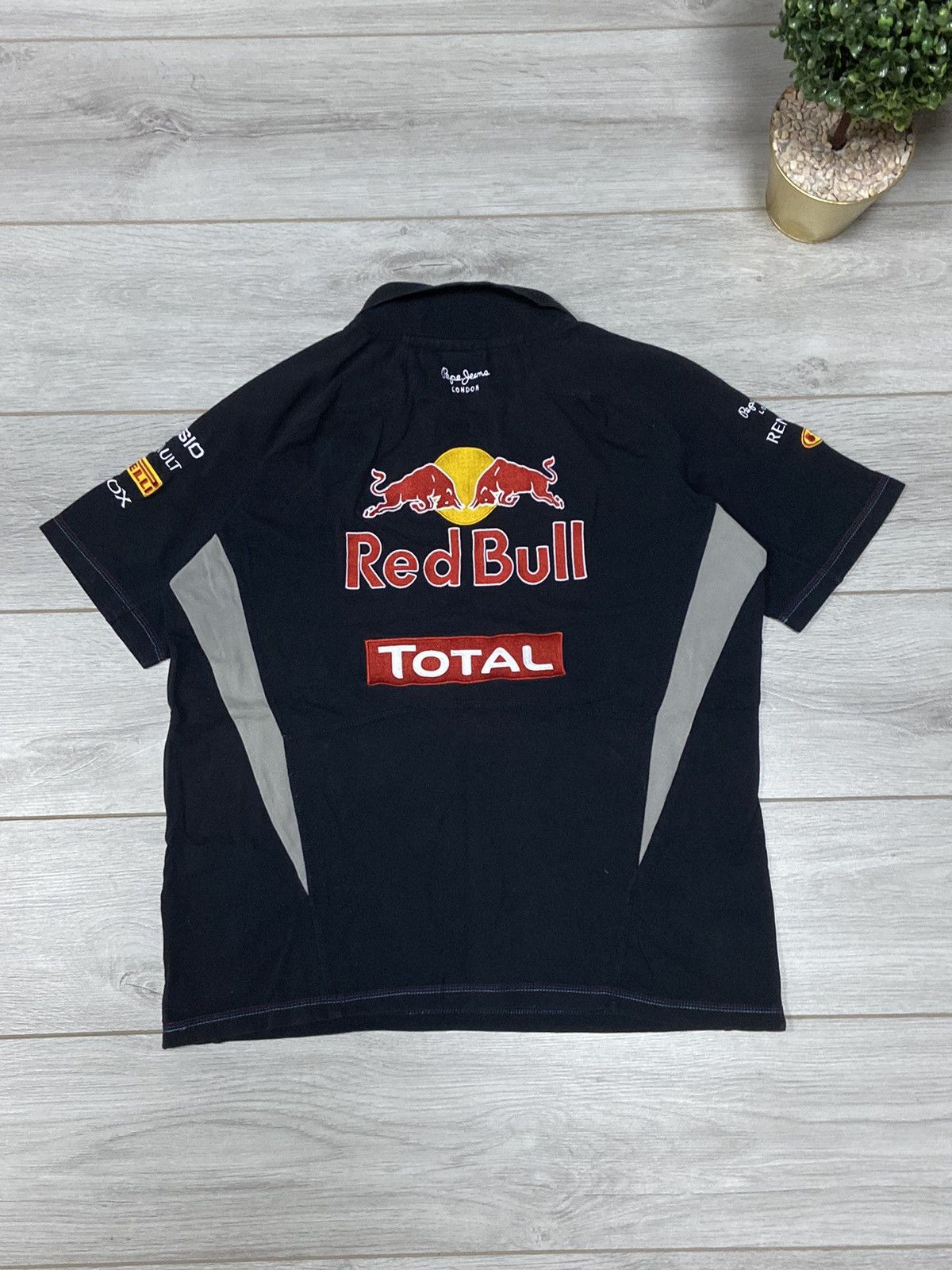 Pepe Jeans Red Bull infinity big logo polo racing Size US XL / EU 56 / 4 - 1 Thumbnail