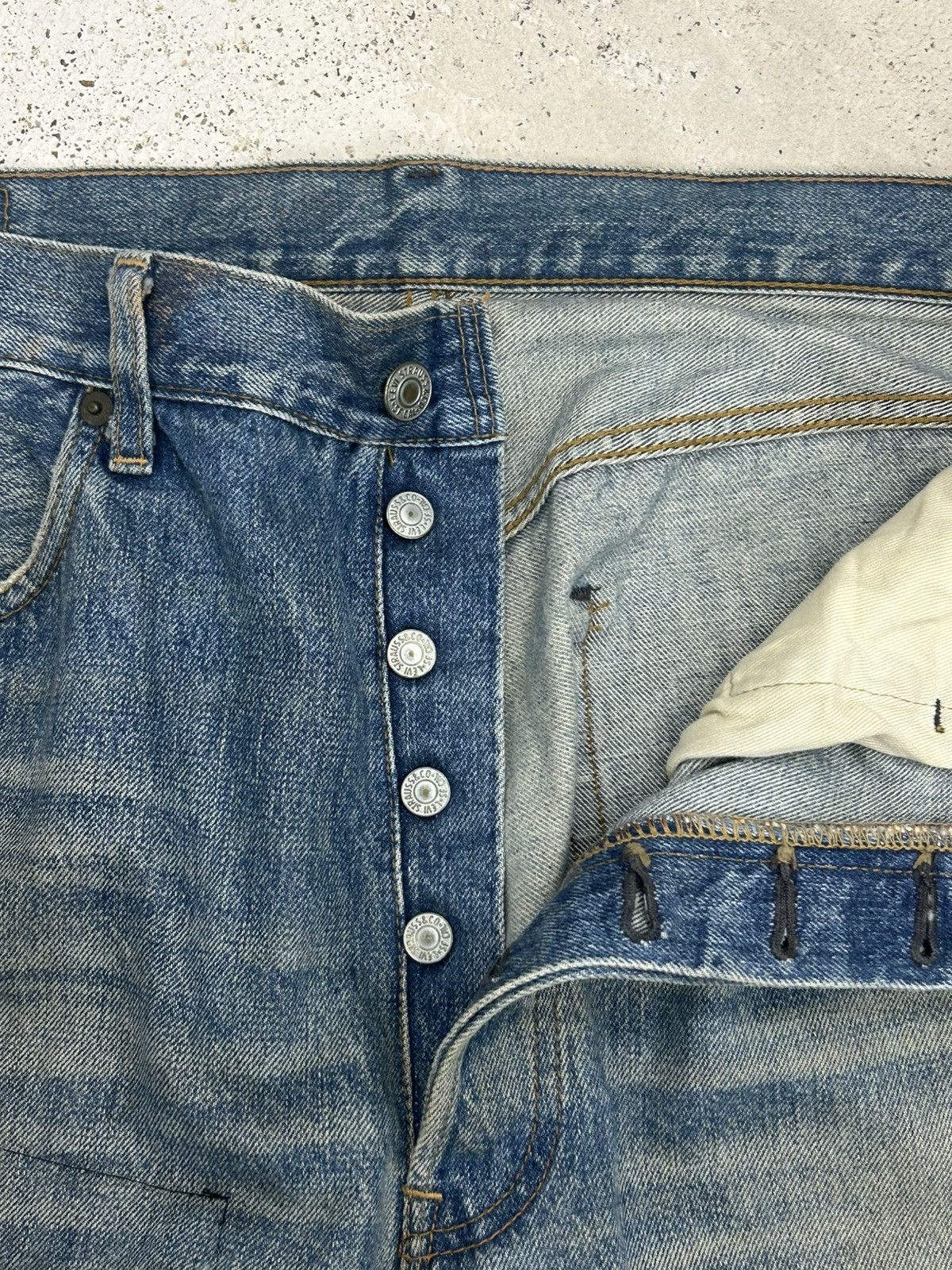 Levi's Vintage Levis 501 Baggy Jeans Selvedge Dirty Washed Size US 34 / EU 50 - 8 Thumbnail
