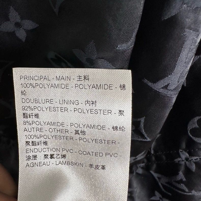 Louis Vuitton Louis Vuitton Black dark print full print blazer jacket Size US XXS / EU 40 - 4 Thumbnail