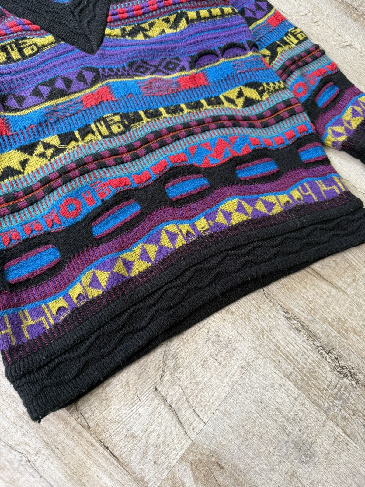 Coogi Coogi Vintage Coogi Sweater Size US L / EU 52-54 / 3 - 9 Thumbnail