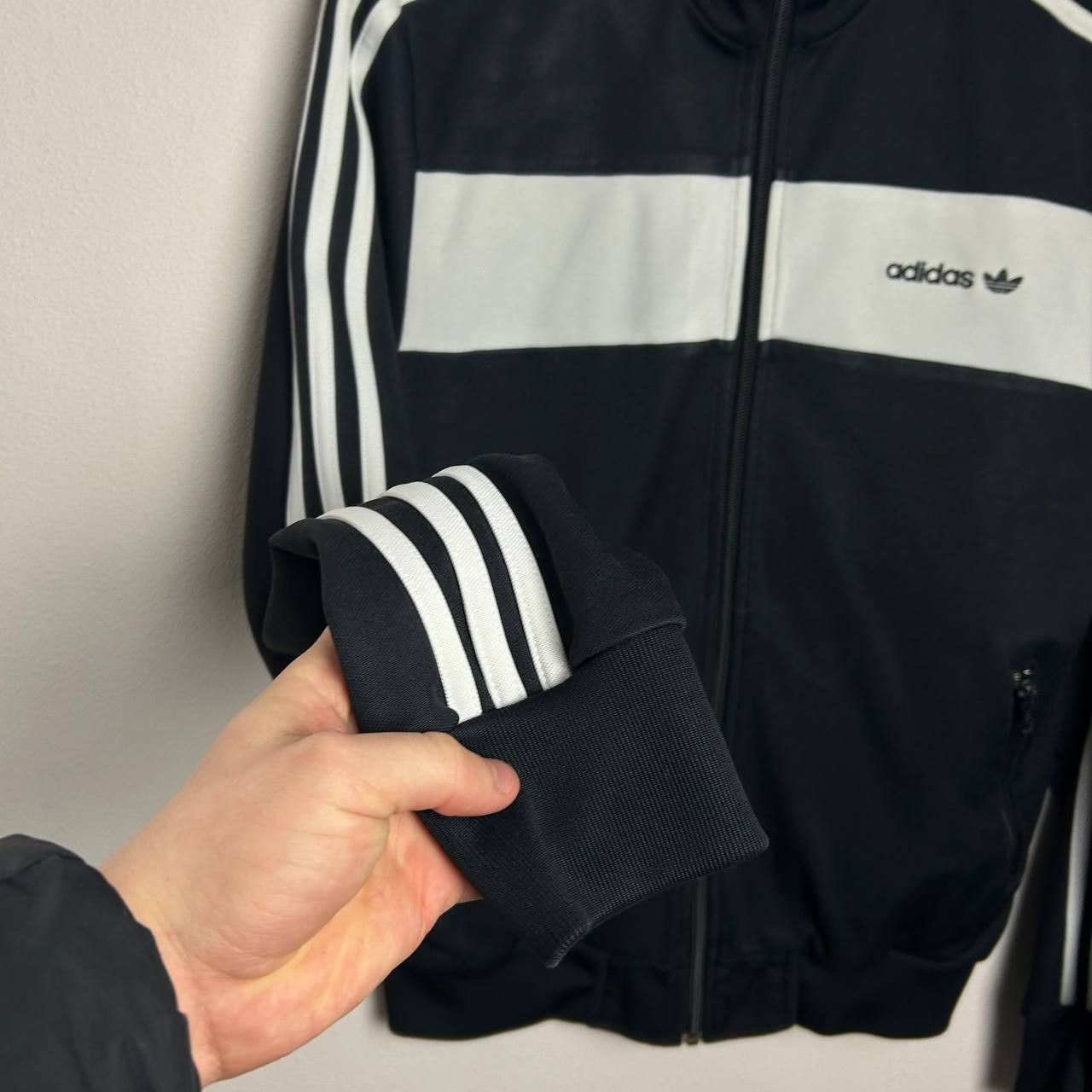 Adidas Vintage Adidas Classic 2000s Streetwear opium costume Size US S / EU 44-46 / 1 - 5 Thumbnail