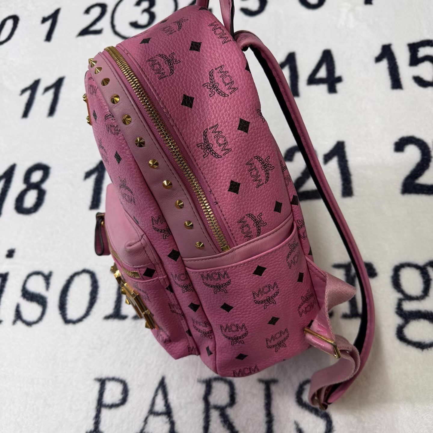 MCM MCM Pink Studded Backpack Q10 Size ONE SIZE - 4 Thumbnail