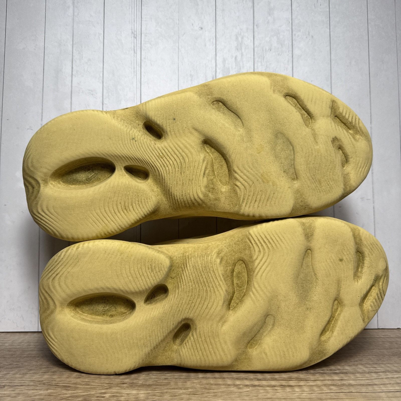Adidas ADIDAS Yeezy Foam Runner RNR RNNR Sulfur GV6775 Sulfur Sz 14 Size US 14 / EU 47 - 6 Thumbnail