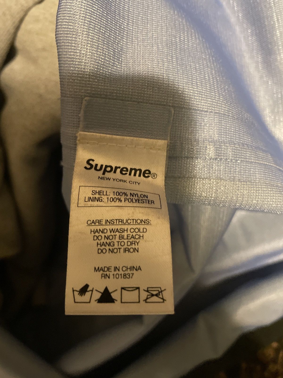 Supreme Supreme 3M Taped Seam Jacket Size US L / EU 52-54 / 3 - 4 Thumbnail