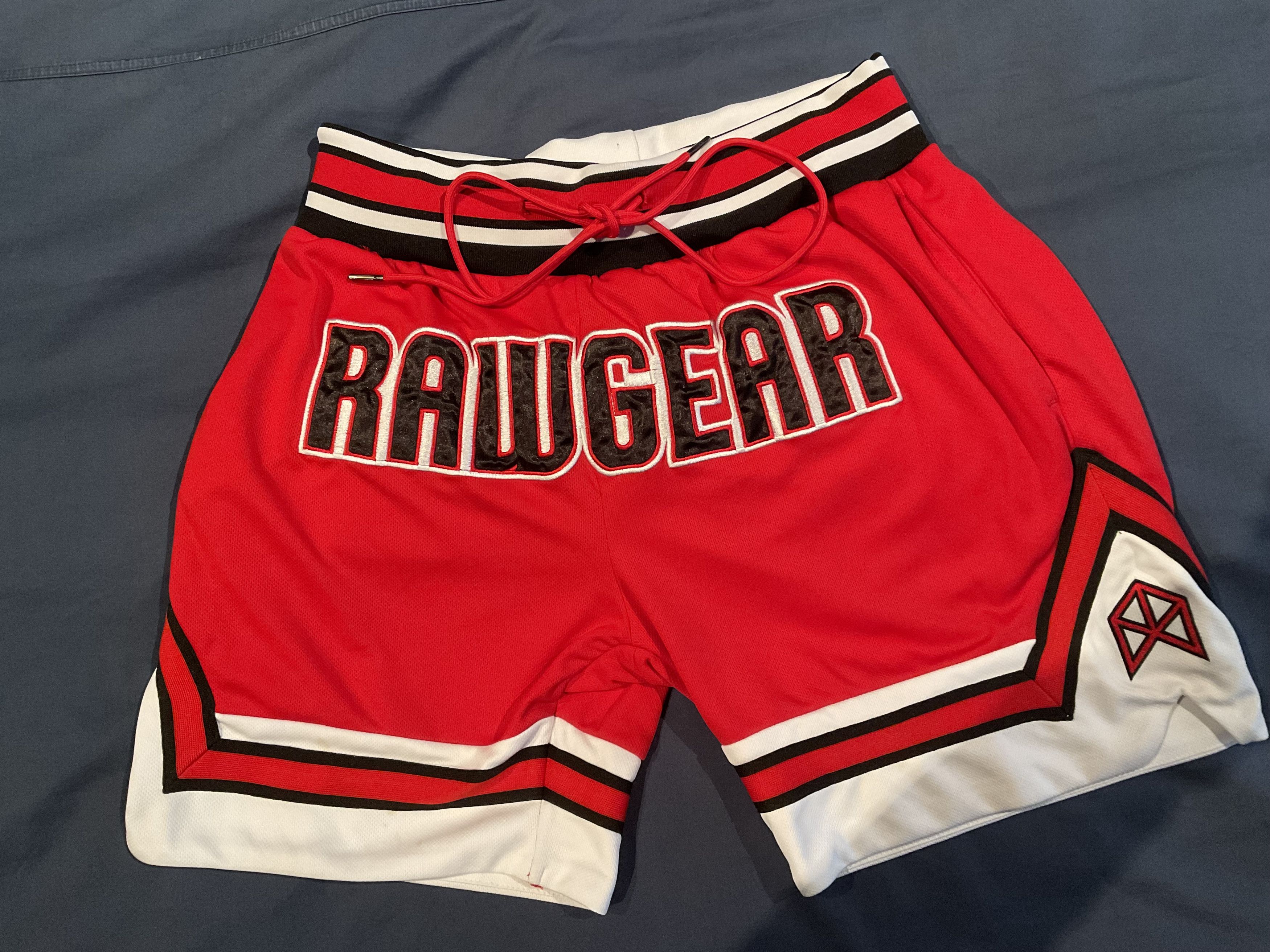 Other Rawgear Embroidered Shorts-Medium Size US 34 / EU 50 - 1 Thumbnail