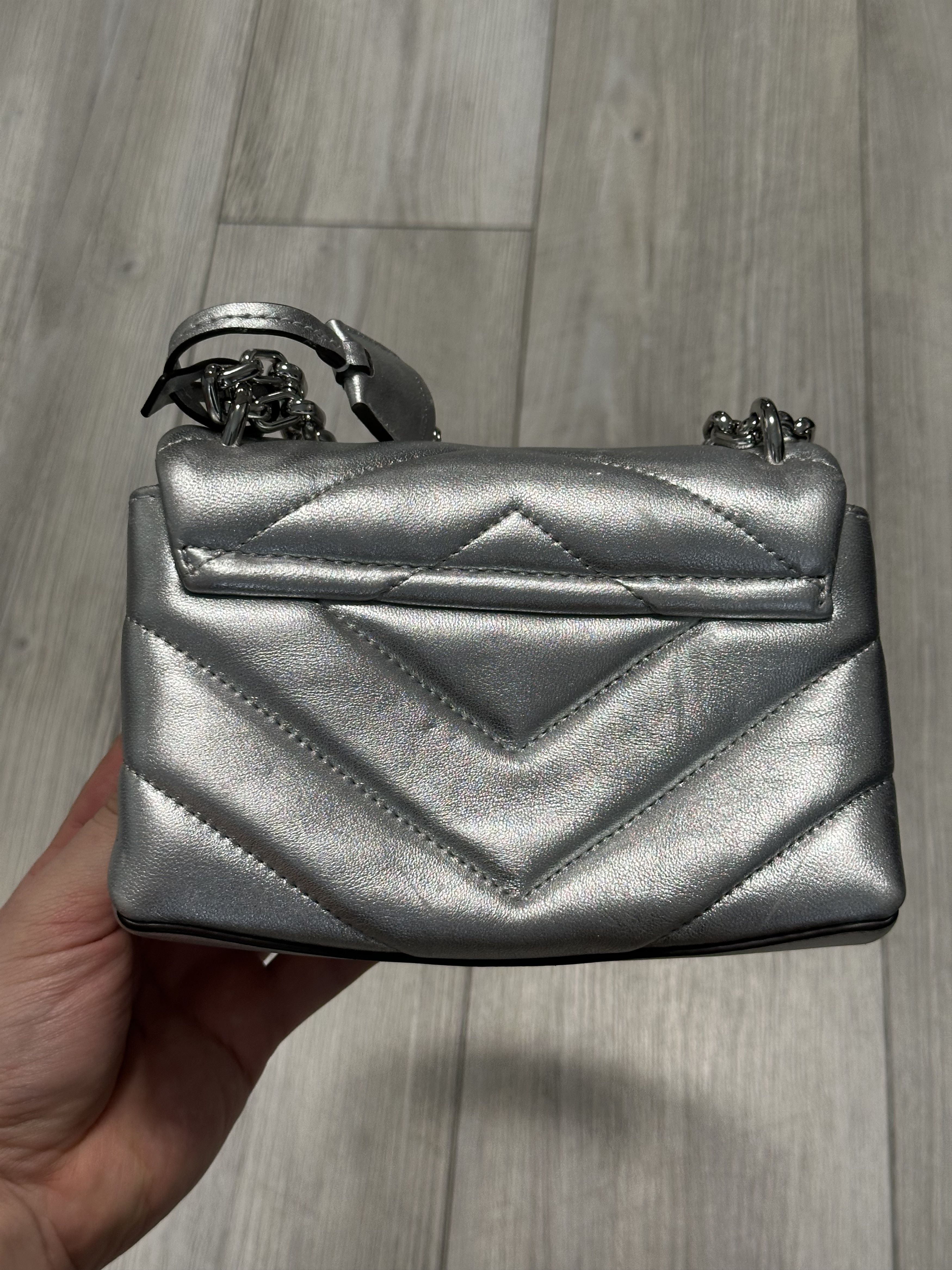 Michael Kors Michael Kors Small Leather Crossbody Bag Silver Handbag Bag Size ONE SIZE - 12 Thumbnail