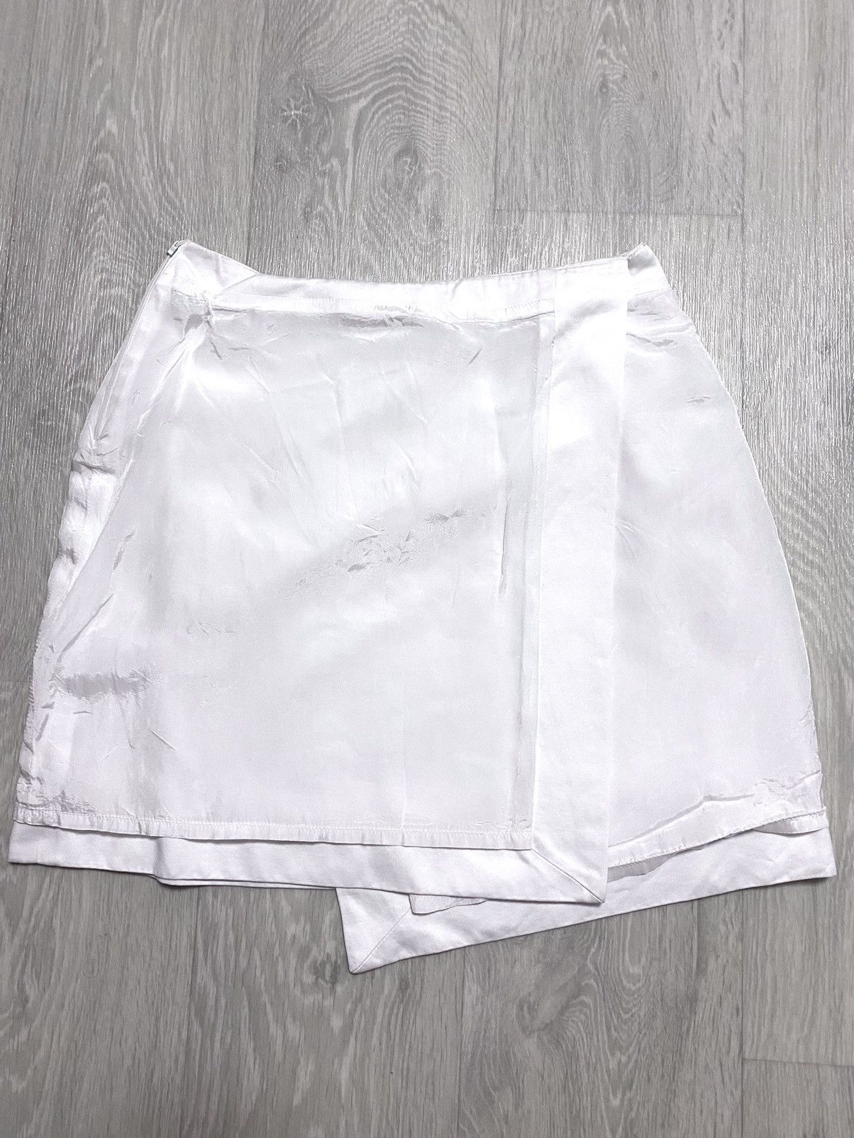 Versace Womens Versus Gianni Versace Vintage White Cotton Mini Skirt Size 27" / US 4 / IT 40 - 15 Thumbnail