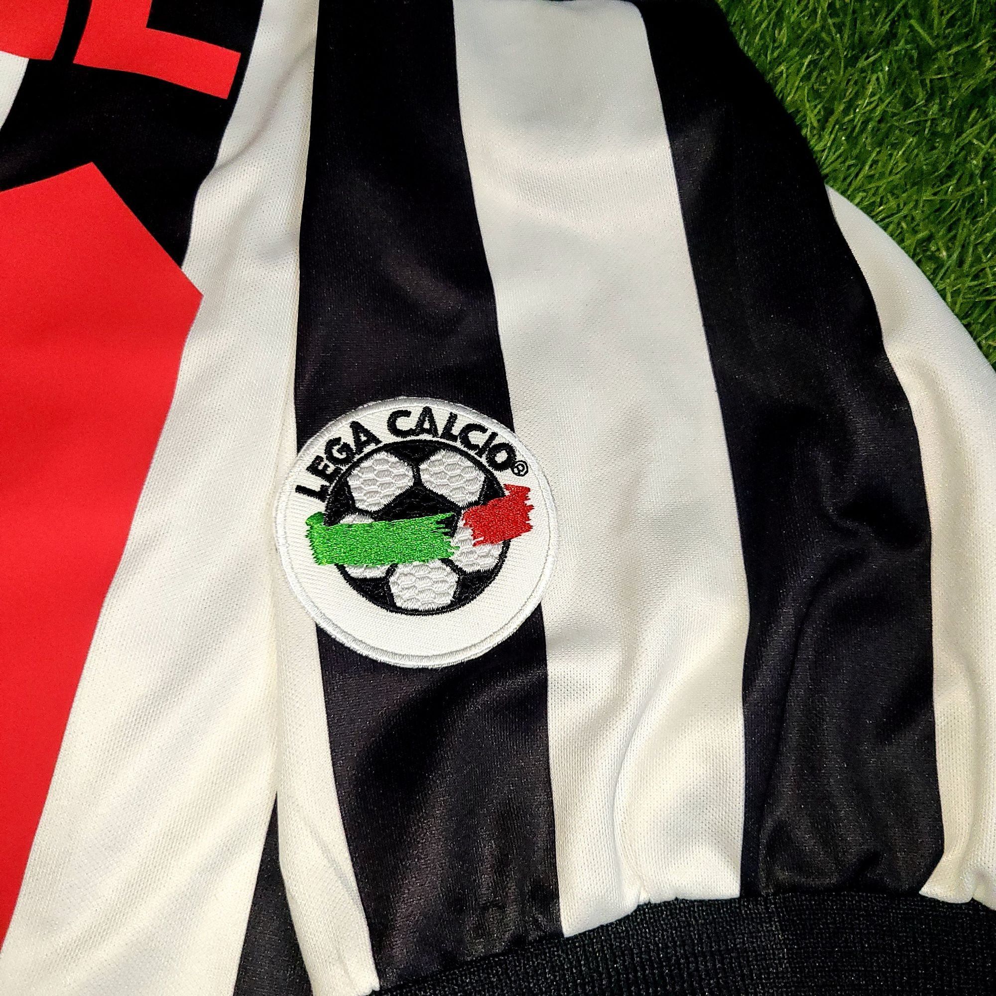 Kappa Zidane Juventus 1998 1999 Home Kappa Soccer Jersey Shirt XL Size US XL / EU 56 / 4 - 5 Thumbnail