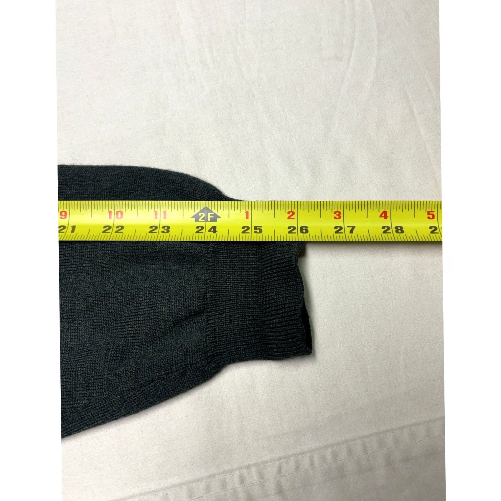 Brooks Brothers VINTAGE Brooks Brothers Merino Wool Stretch V-Neck Sweater Mens L Green Pullover Size US L / EU 52-54 / 3 - 6 Thumbnail