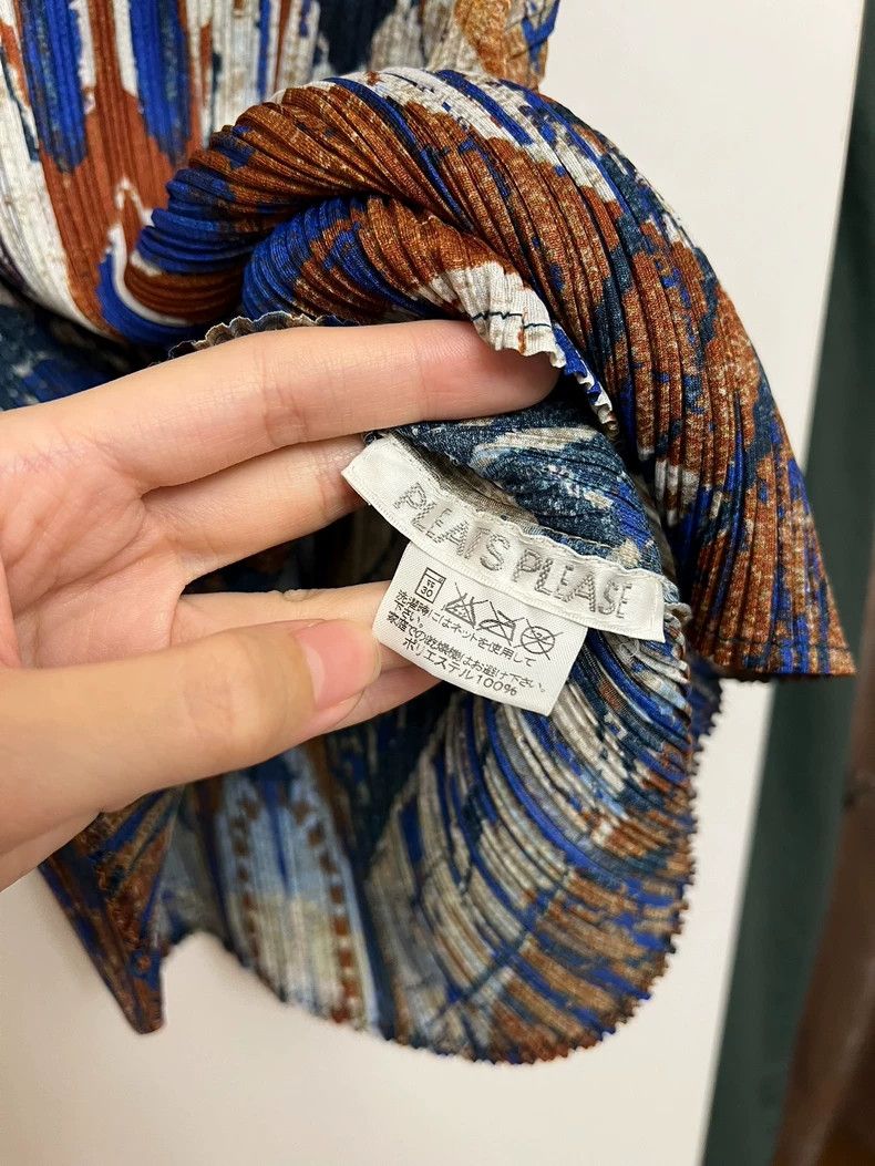 Issey Miyake issey miyake size:3 Dunhuang mural vest 2505-Nextarrow Size XXS / US 00 / IT 34 - 3 Thumbnail