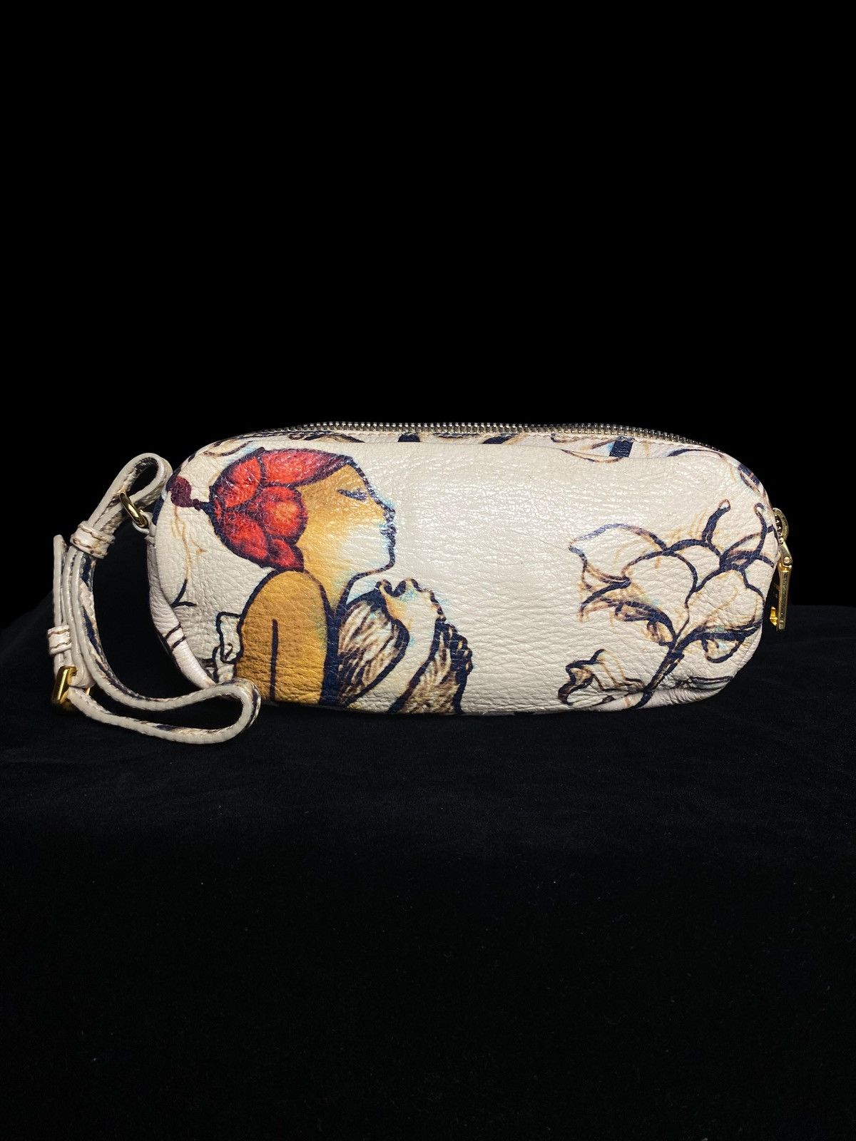 Prada S/S 2008 Prada “Fairy” Clutch bag - James Jean artwork Size ONE SIZE - 2 Thumbnail