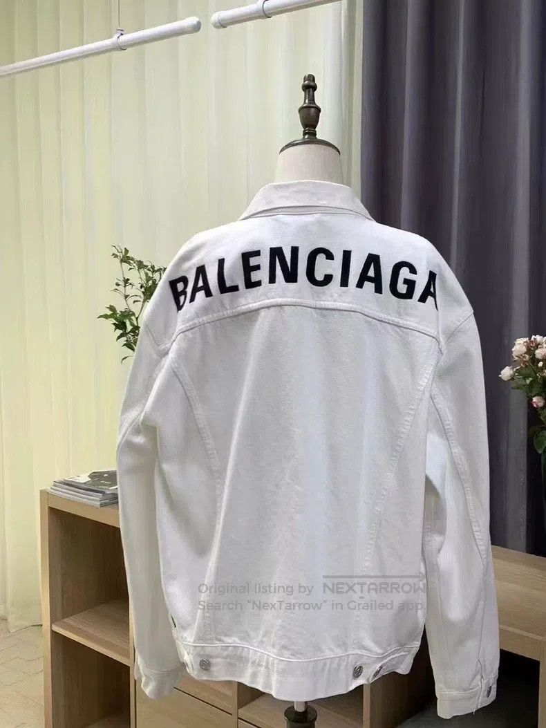 Balenciaga Balenciaga Back Logo Denim Jacket Size US M / EU 48-50 / 2 - 2 Thumbnail