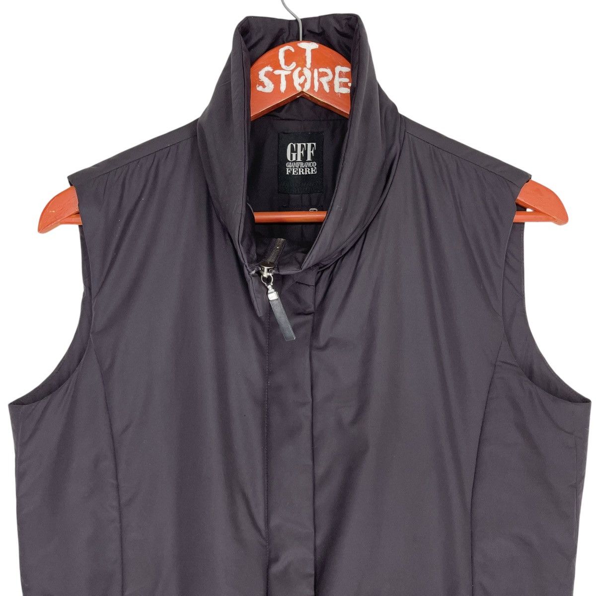 Gianfranco Ferre Gianfranco Ferre GFF Thermore Sleeveless Top Size M / US 6-8 / IT 42-44 - 3 Thumbnail