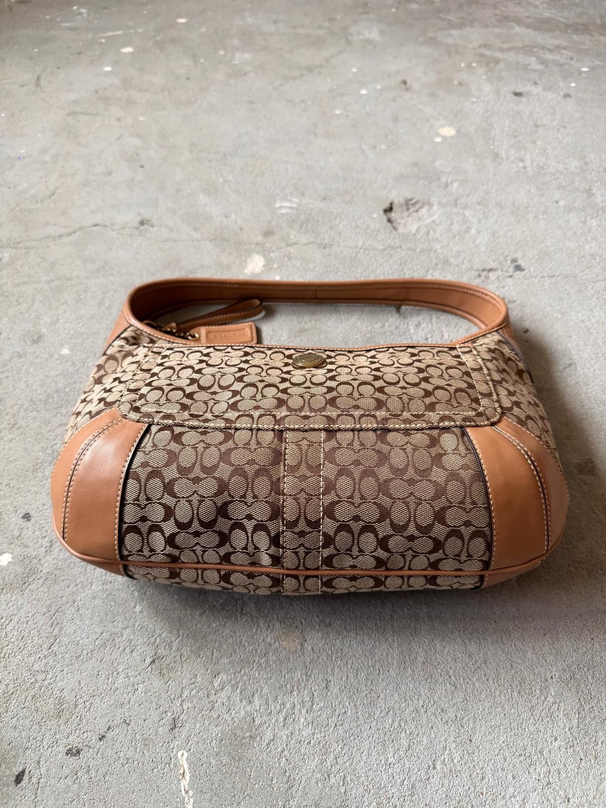 Coach Coach Signature Ergo Shoulder Bag Beige/Brown Size ONE SIZE - 9 Thumbnail