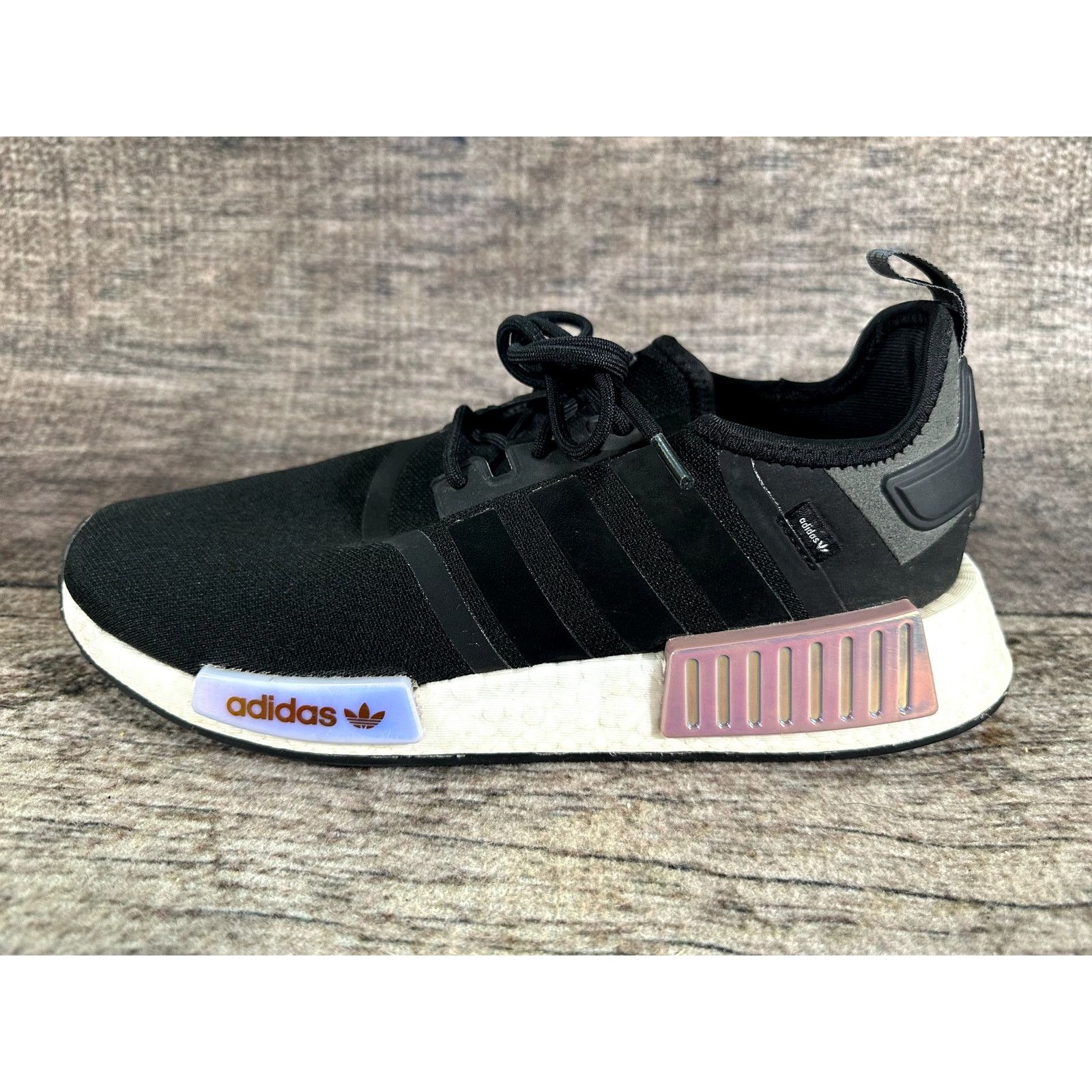 Adidas Adidas Women's NMD R1 Parley Magic Mauve Black Running Shoes Size US 10 / IT 40 - 9 Thumbnail